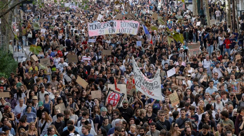 Facciamo come in Spagna e in Francia!